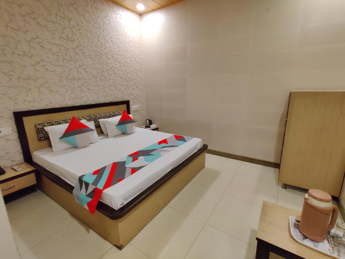 Vrinda Apartments อัมริตสา ภายนอก รูปภาพ